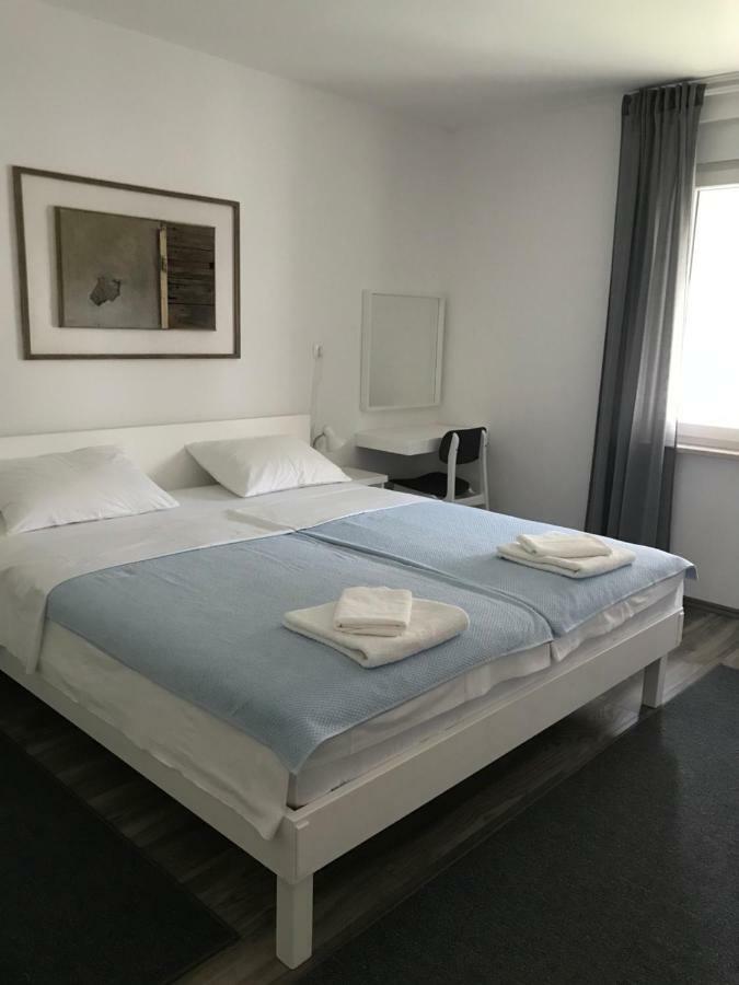Apartment Romeo Crikvenica Buitenkant foto