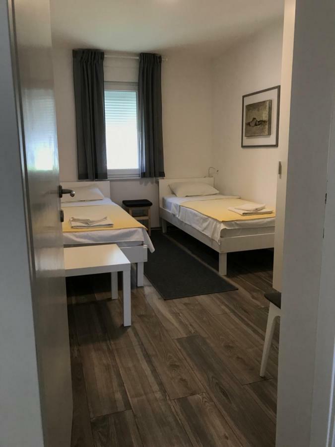 Apartment Romeo Crikvenica Buitenkant foto
